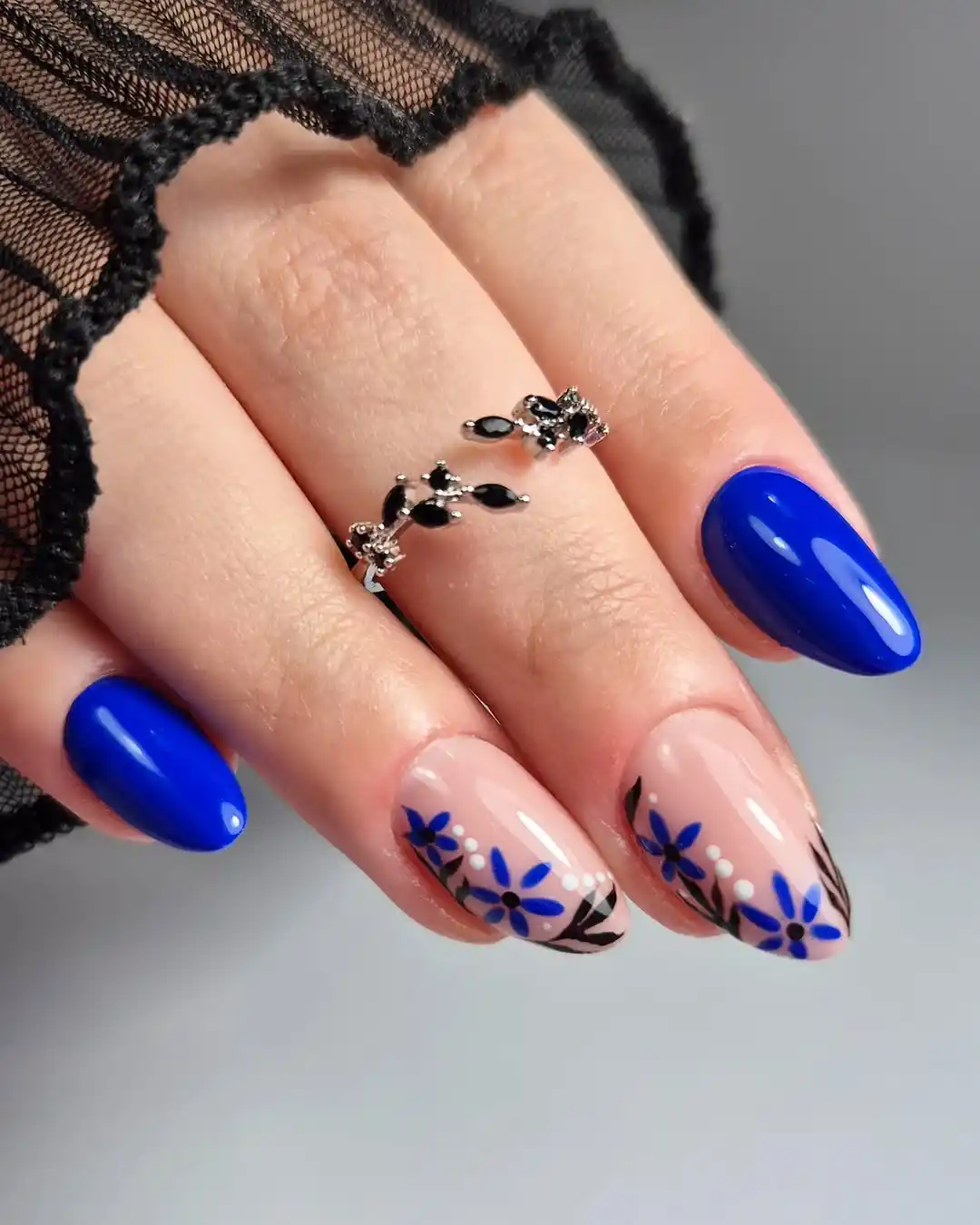 Blue Nails
