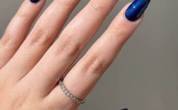 Blue Nails