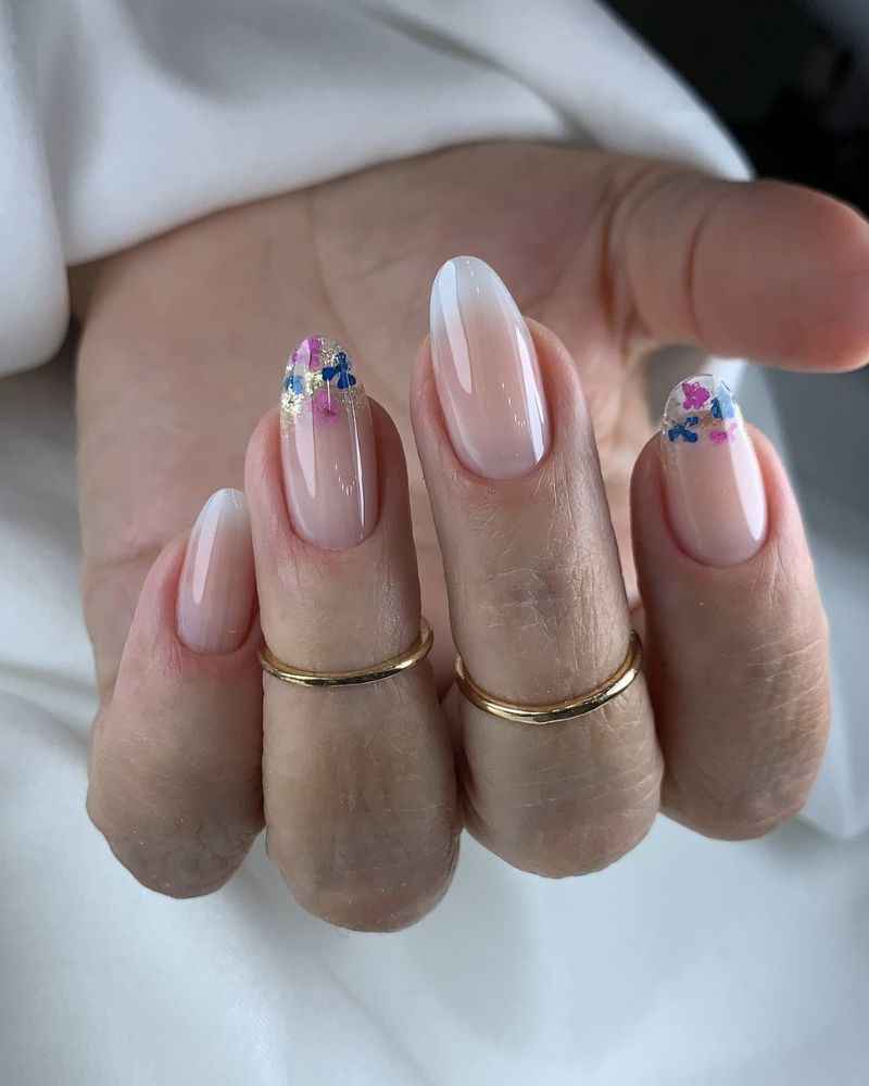 white-french-tip-nail-designs
