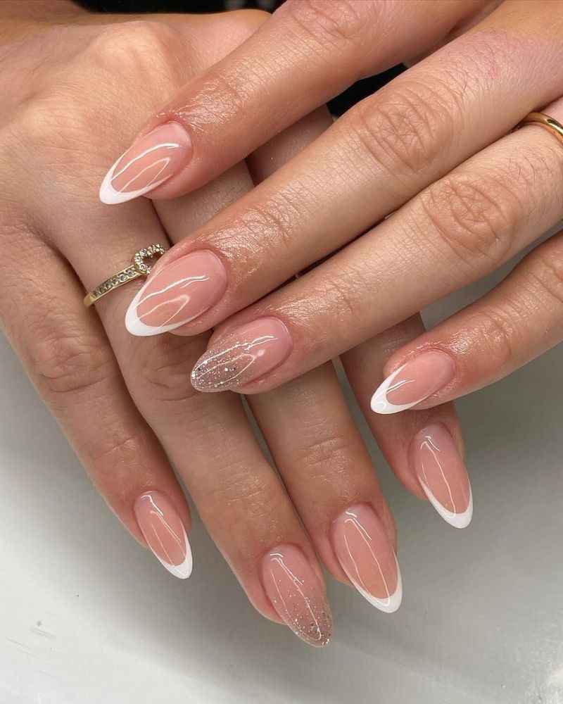 white-french-tip-nail-designs
