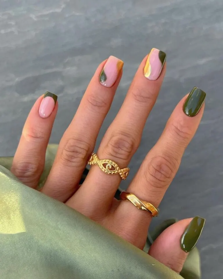 Green-and-gold-nails-with-negative-space