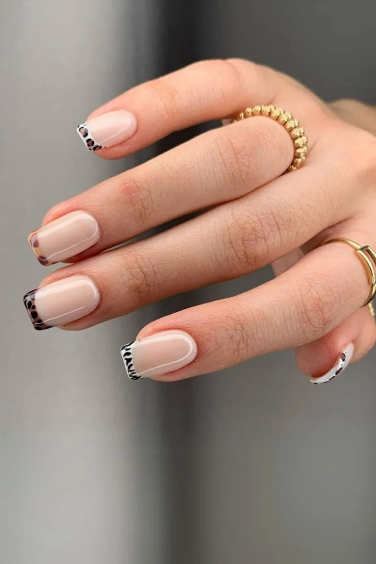 Neutral-animal-print-frenchie